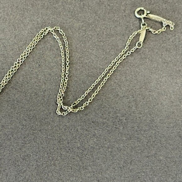 AUTHENTIC Tiffany & Co. PERETTI HEART Pendant w AUTHENTIC Tiffany & Co. CHAIN - Picture 9 of 9
